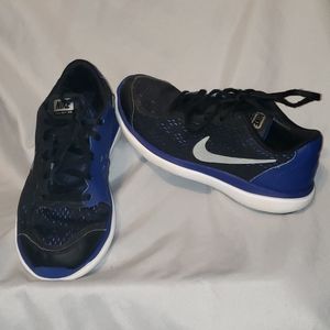Boys nike shoes